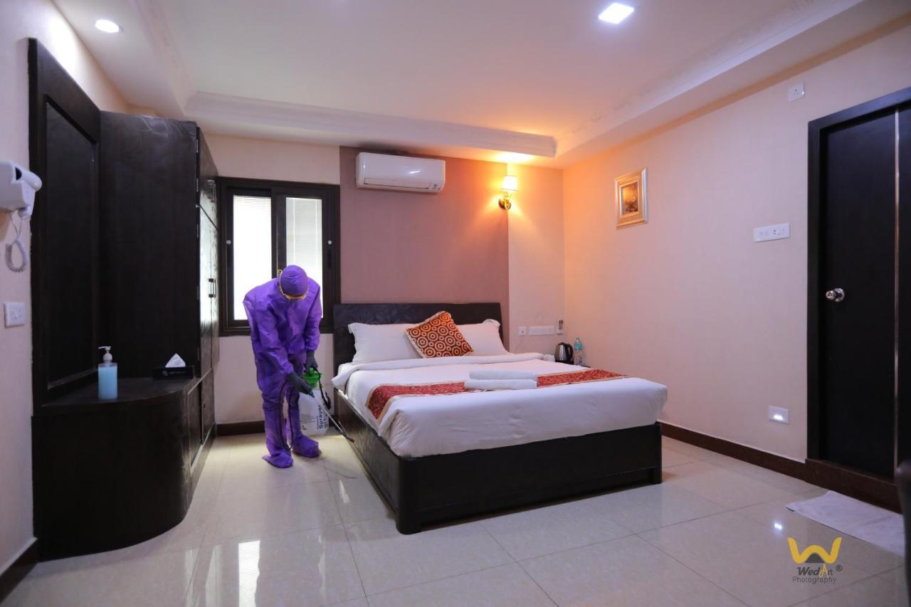 Coastal Grand Hotel Sampath Tiruchirappalli Buitenkant foto