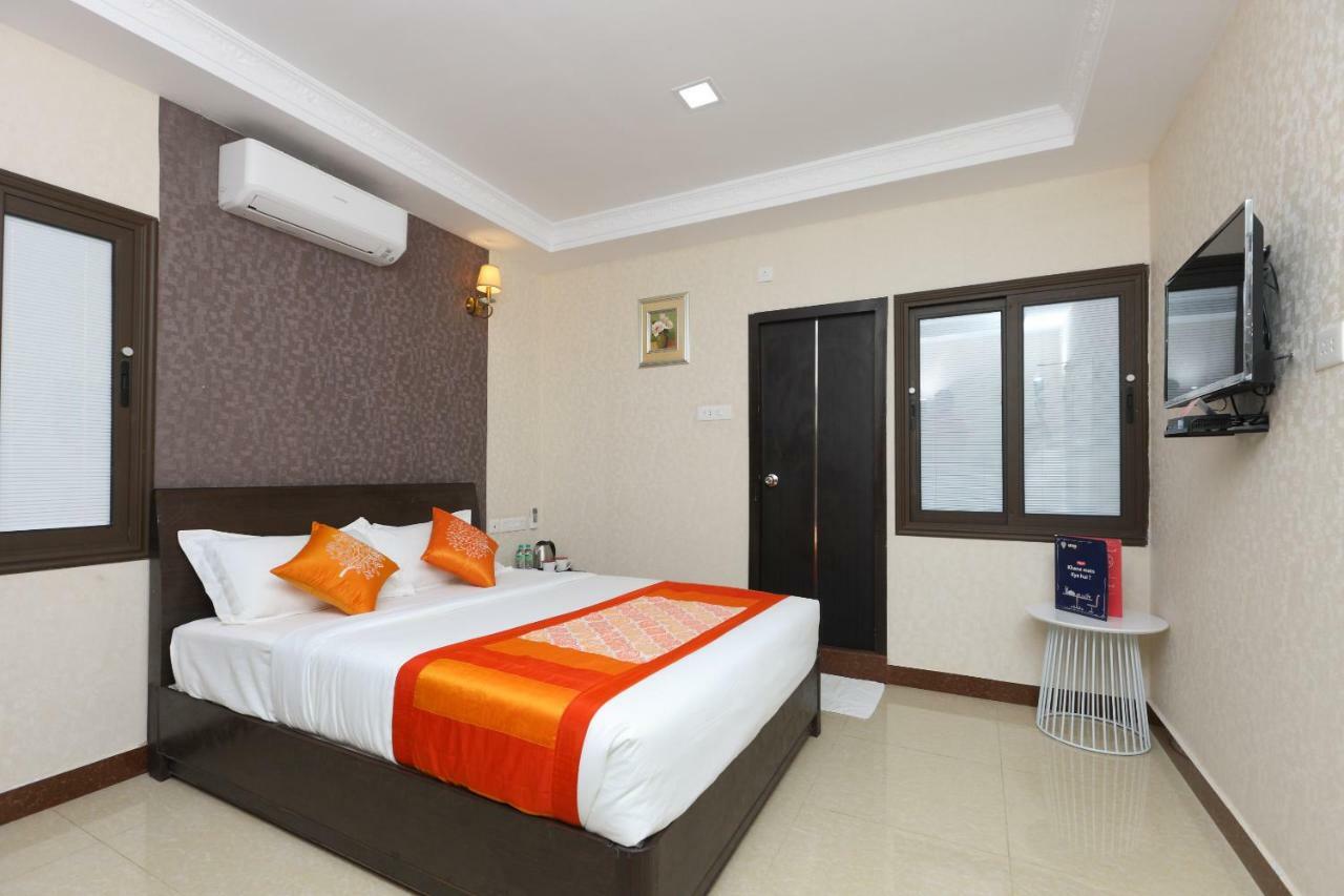 Coastal Grand Hotel Sampath Tiruchirappalli Buitenkant foto